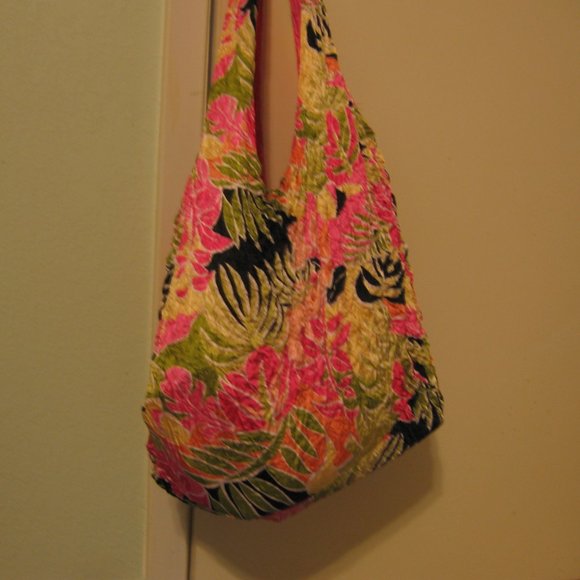 Expandable Double Sided Puckered Tote - Picture 5 of 6